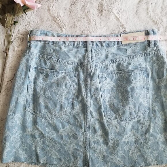 Zee Gee Why Raw Hem White Print Jean Kick Skirt 31 - Picture 7 of 8